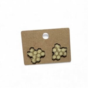 Leseni uhani satje svetlo